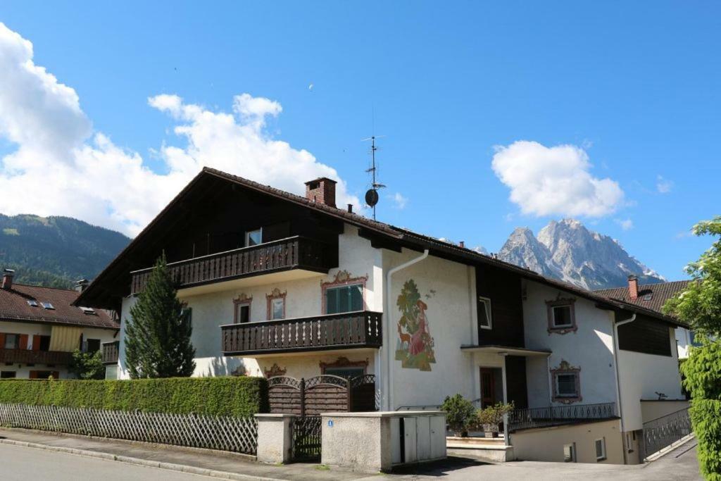 Mountain View Apartment Гармиш-Партенкирхен Екстериор снимка